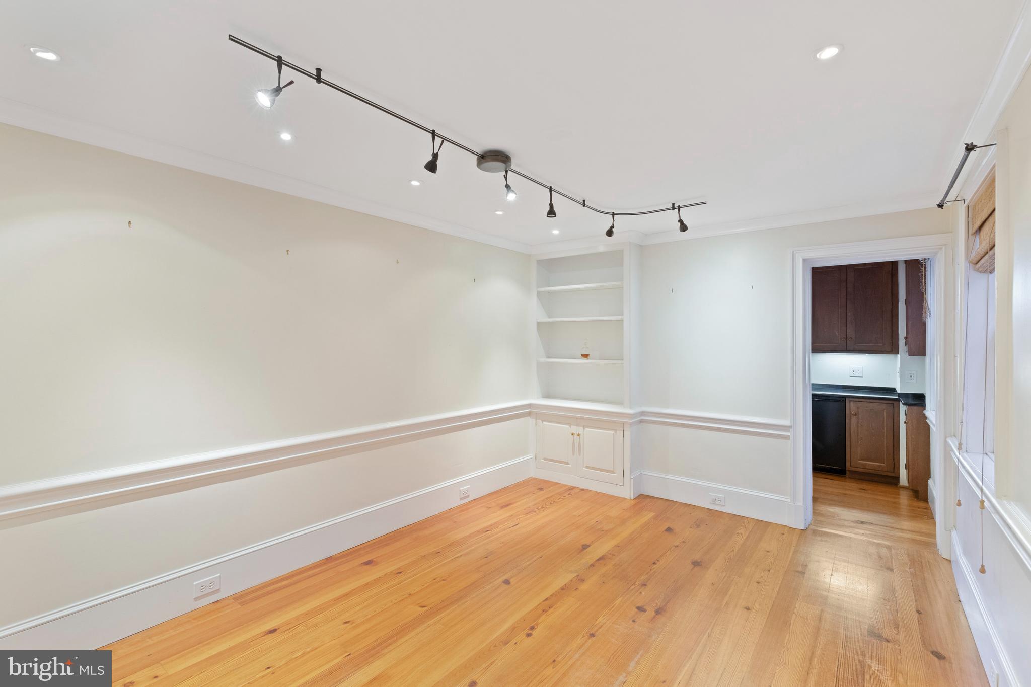 2215 Rittenhouse Square Philadelphia, PA 19103 - Photo 6 of 45 Gallery Image 6