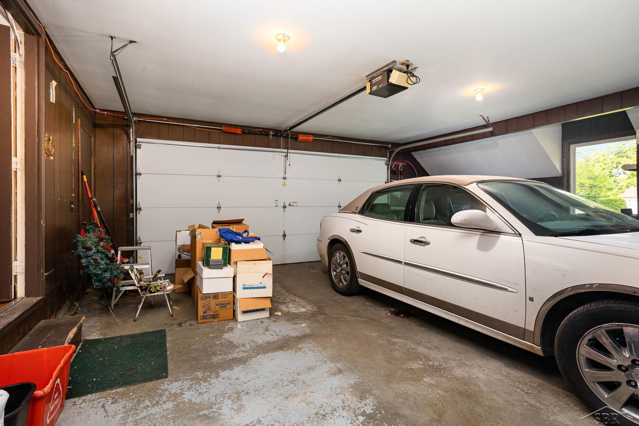 860 Somerset Road Saginaw, MI 48638 - Photo 28 of 28 50111098-28.JPG