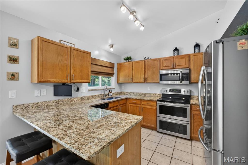 1815 Fox Pointe Drive Arnold, MO 63010 - Photo 12 of 39