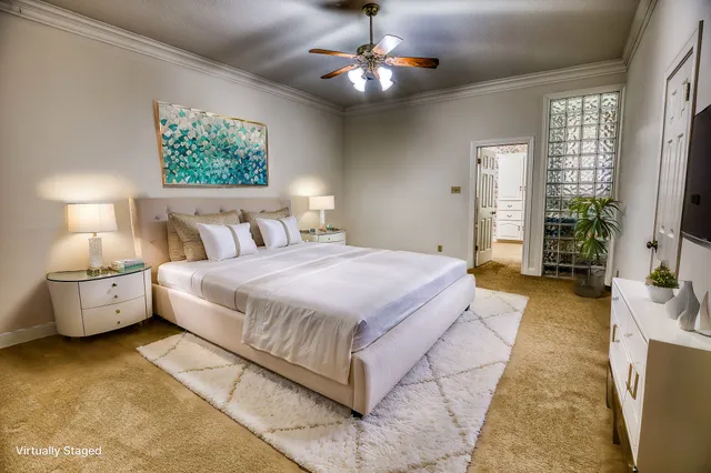 $490,000 | 301 Stone Hill Drive, Unit H, Brenham, TX 77833