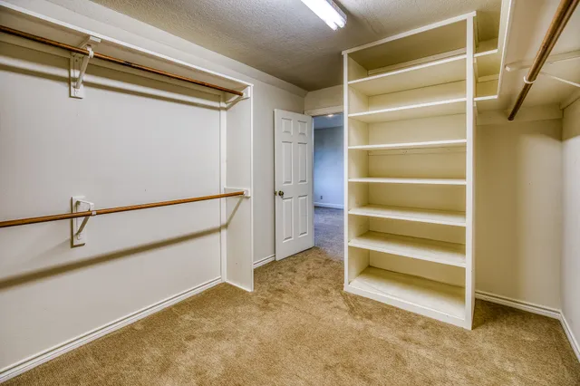 $490,000 | 301 Stone Hill Drive, Unit H, Brenham, TX 77833