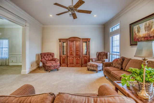 $490,000 | 301 Stone Hill Drive, Unit H, Brenham, TX 77833