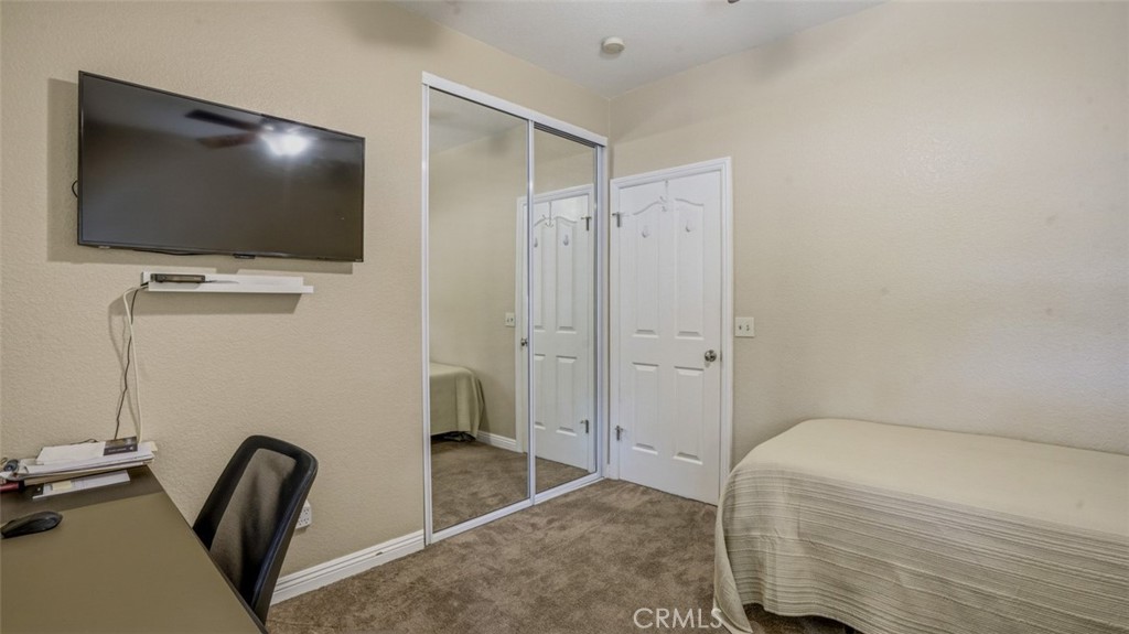 16025 Perry Heights Drive Riverside, CA 92504 - Photo 88 of 105 Bedroom