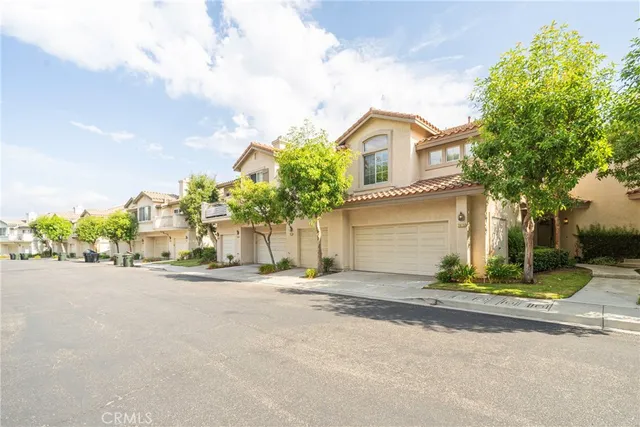 $740,000 | 7917 East Viewrim Drive, Anaheim Hills, CA 92808