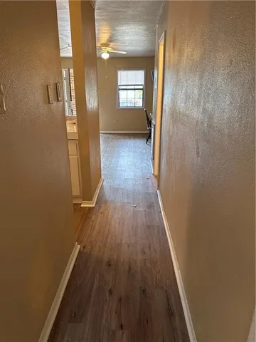 $325 | Undisclosed Address, Metairie, LA 70003