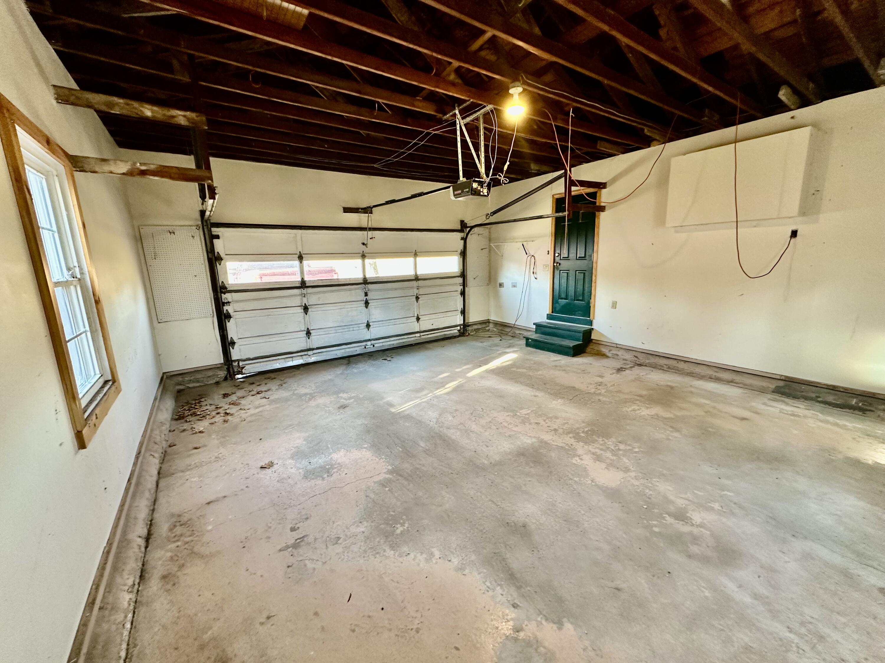 282 West River Road Waterville, ME 04901 - Photo 19 of 19 Garage