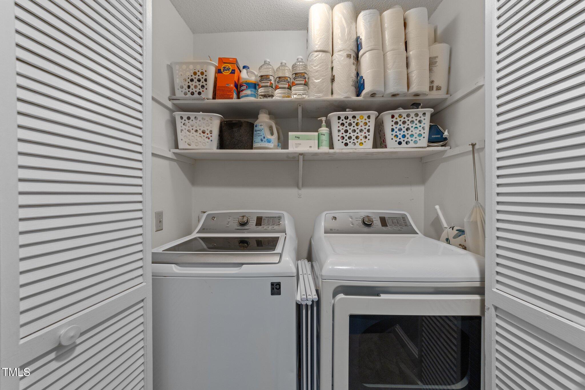 1334 Baez Street Raleigh, NC 27608 - Photo 22 of 28 19-web-or-mls-3D5A5065