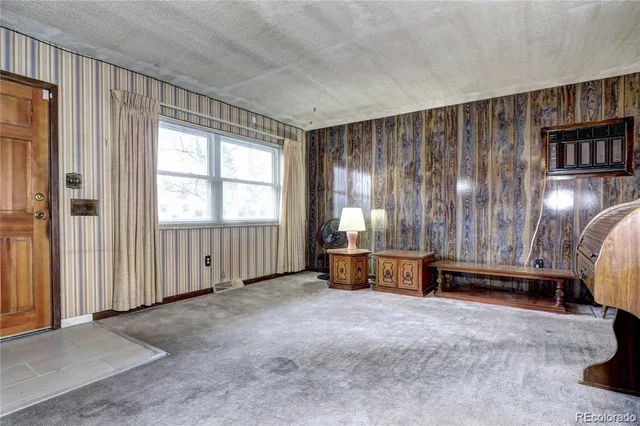 $1,750 | 599 Ursula Street, Aurora, CO 80011