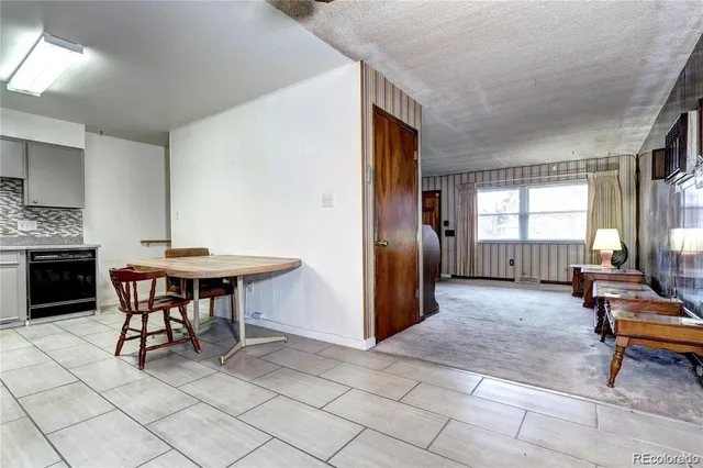 $1,750 | 599 Ursula Street, Aurora, CO 80011