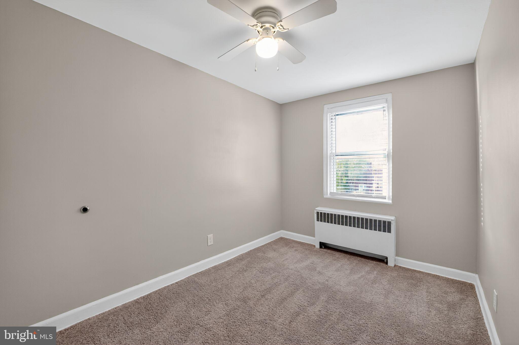 3658 Greenvale Road Baltimore, MD 21229 - Photo 17 of 30