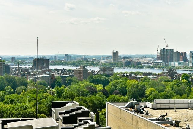 $2,100,000 | 2 Avery Street, Unit 20D, Boston, MA 02111