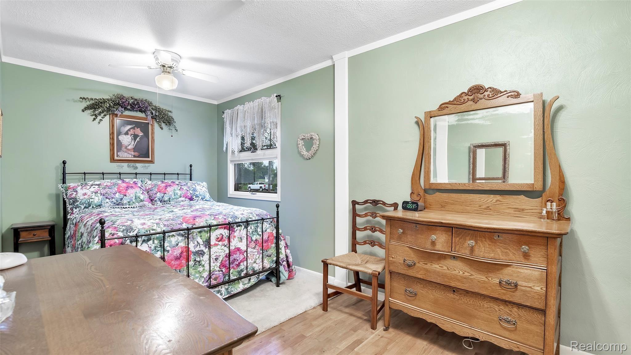 9165 Gd Blanc Road Gaines, MI 48436 - Photo 18 of 46 9165-Grand-Blanc-Rd-Gaines-MI-48436-windowstill-24.jpg