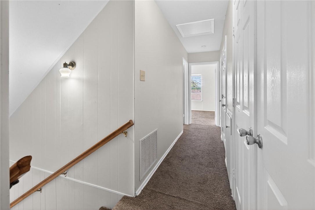 1104 Polaris Drive Portland, TX 78374 - Photo 14 of 39 a view of a hallway with a white walls