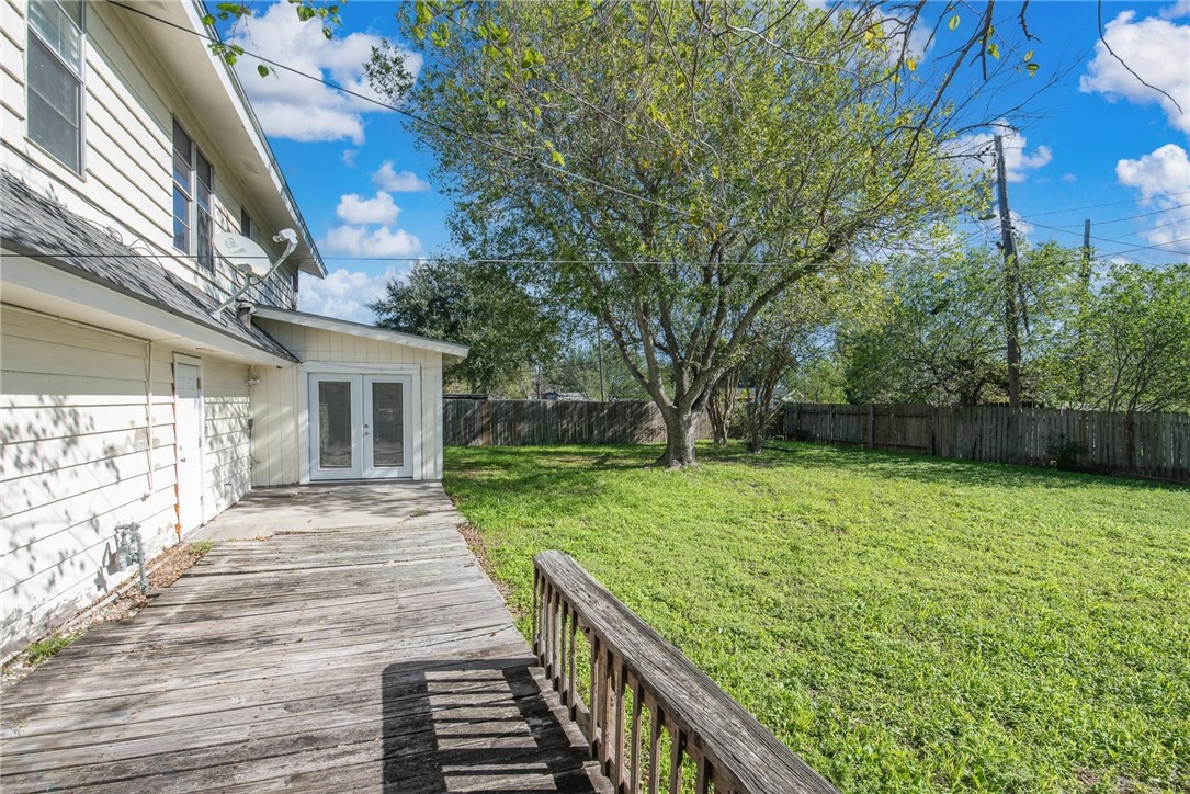 1104 Polaris Drive Portland, TX 78374 - Photo 27 of 39 a view of a house with backyard and garden