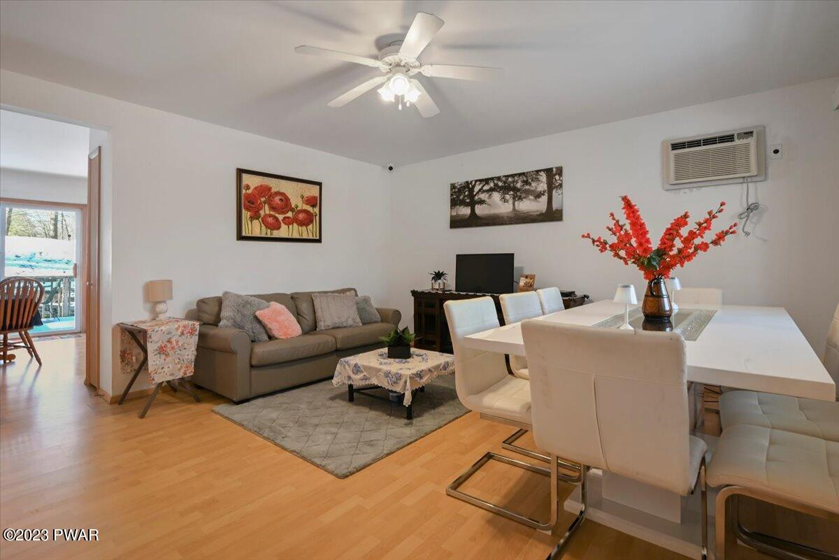127 Spruce Road Tafton, PA 18464 - Photo 5 of 50 Living Room