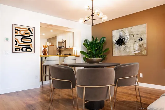 $320,000 | 162 Southeast St Lucie Boulevard, Unit 403B, Stuart, FL 34996