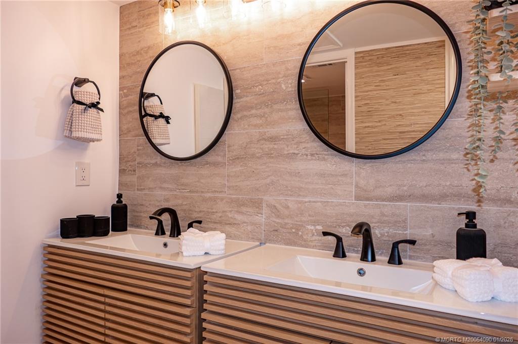 162 Southeast St Lucie Boulevard, Unit 403B Stuart, FL 34996 - Photo 29 of 58