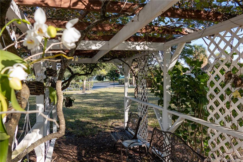 162 Southeast St Lucie Boulevard, Unit 403B Stuart, FL 34996 - Photo 47 of 58 Community Gazebo