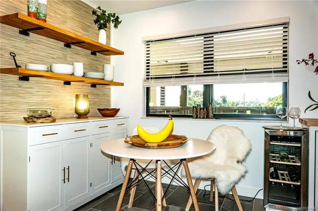 $320,000 | 162 Southeast St Lucie Boulevard, Unit 403B, Stuart, FL 34996