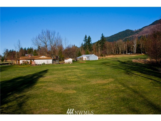 6770 Goodwin Road Everson, WA 98247 - Photo 12 of 24