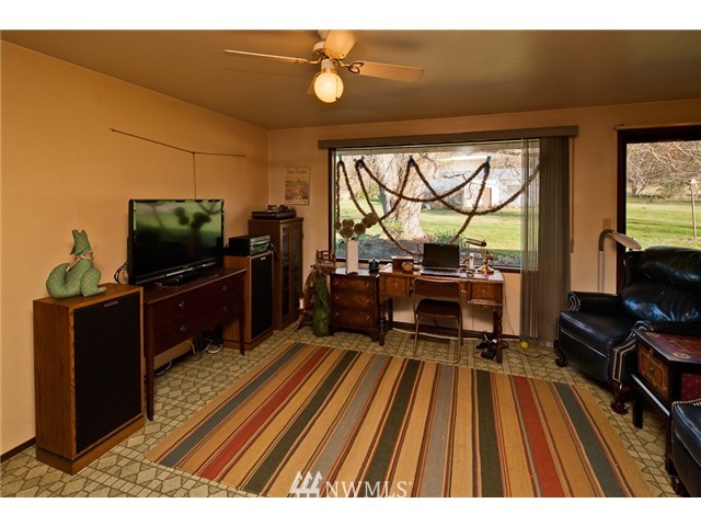 6770 Goodwin Road Everson, WA 98247 - Photo 6 of 24