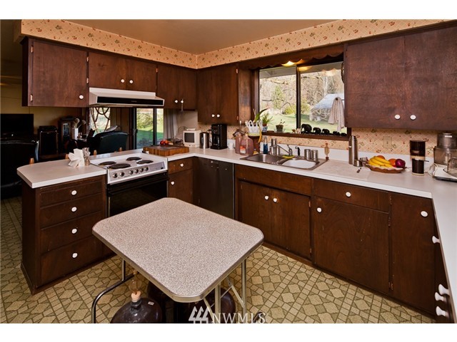 6770 Goodwin Road Everson, WA 98247 - Photo 8 of 24