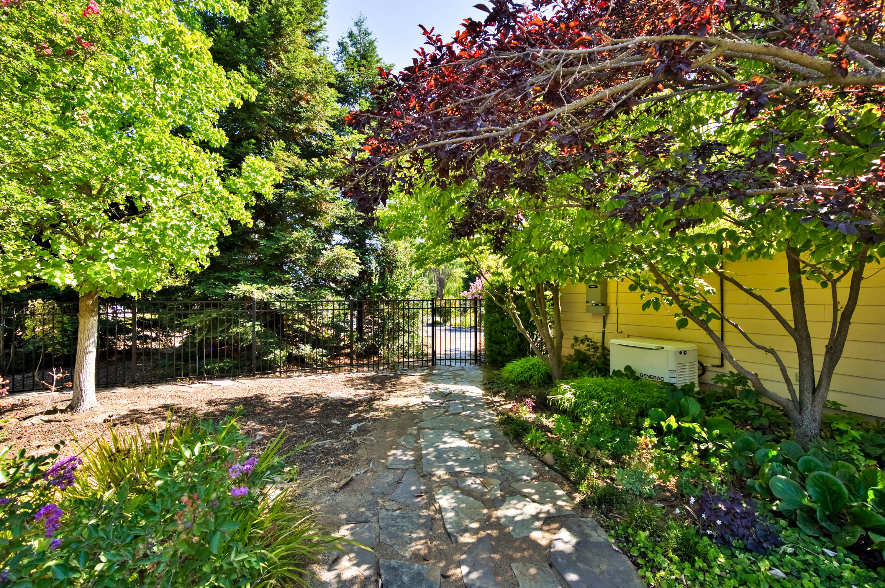 22650 Silverlode Lane Palo Cedro, CA 96073 - Photo 19 of 52 HARRISONM-18
