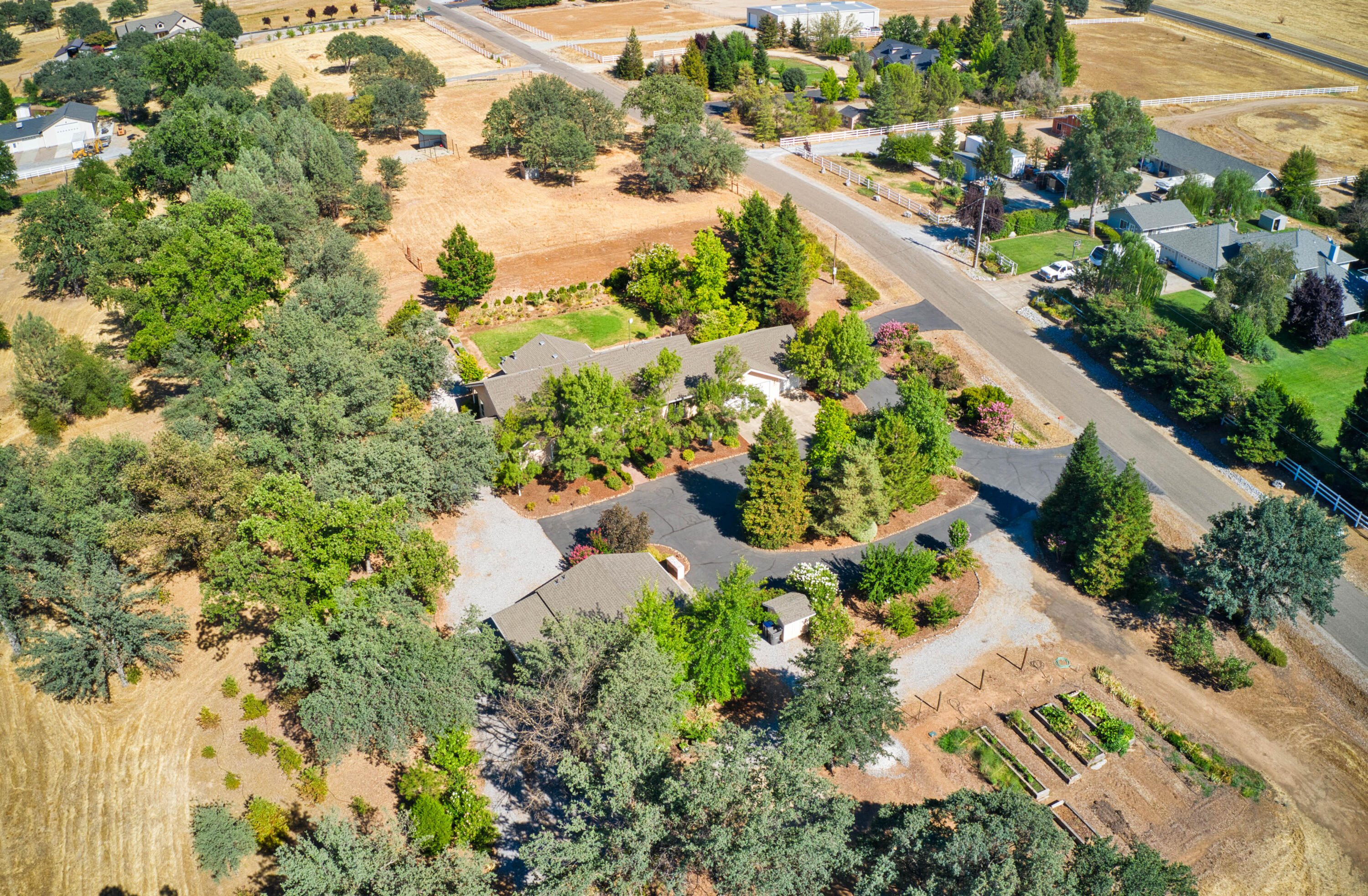 22650 Silverlode Lane Palo Cedro, CA 96073 - Photo 4 of 52 HARRISONM-03
