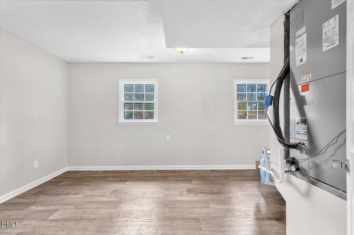 512 Smokeridge Lane Raleigh, NC 27615 - Photo 34 of 46 32-Final 512 Smokeridge Raleigh--RJREM -