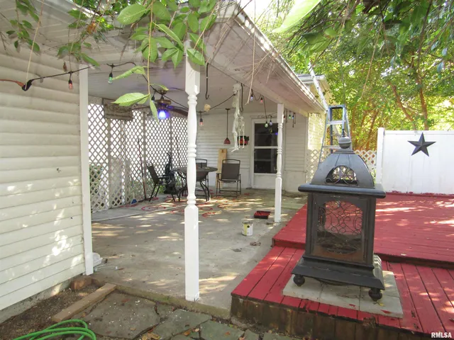 $110,000 | 916 East Jackson Street, Cuba, IL 61427