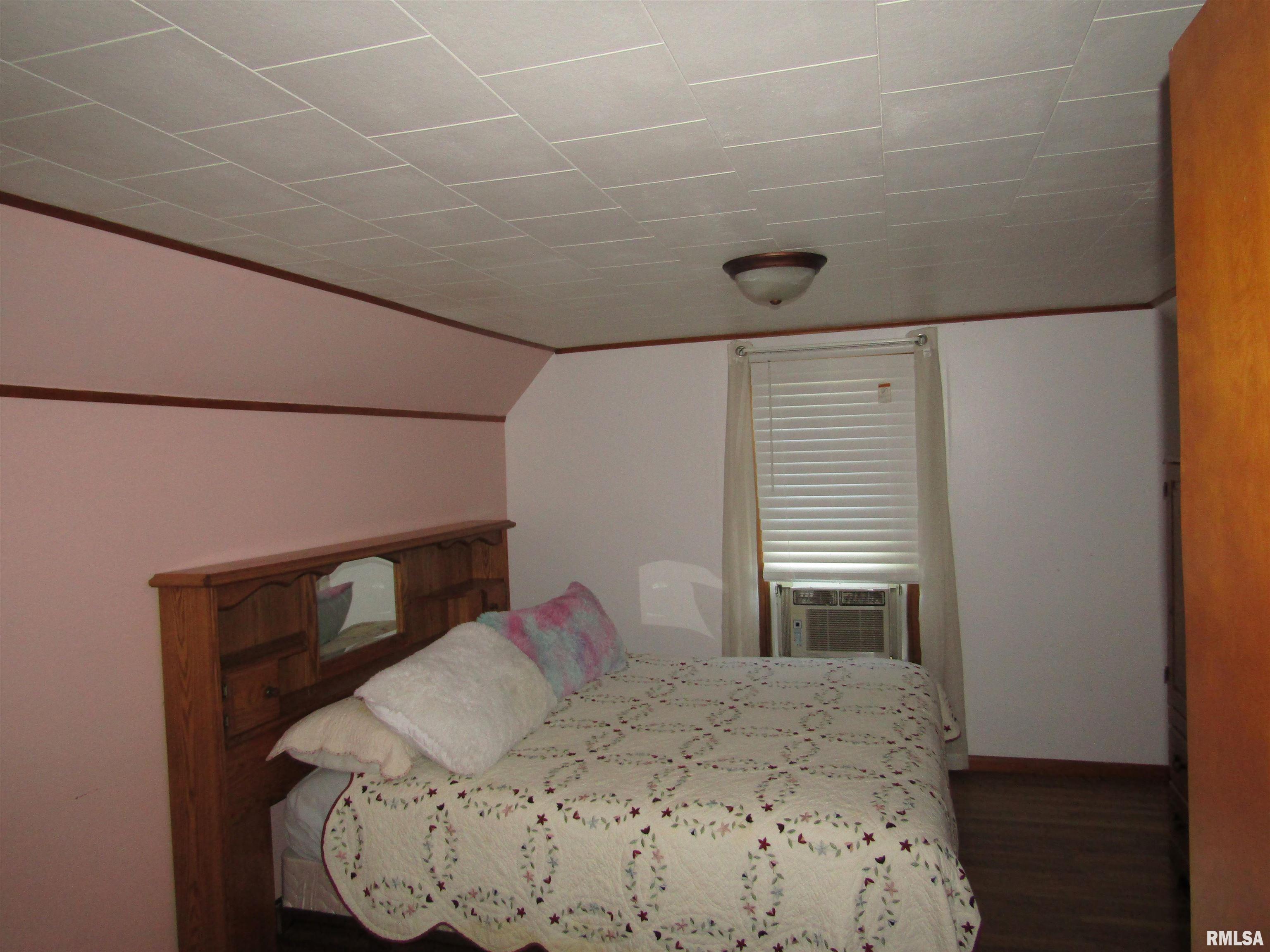 916 East Jackson Street Cuba, IL 61427 - Photo 23 of 52