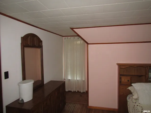 $110,000 | 916 East Jackson Street, Cuba, IL 61427