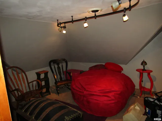 $110,000 | 916 East Jackson Street, Cuba, IL 61427