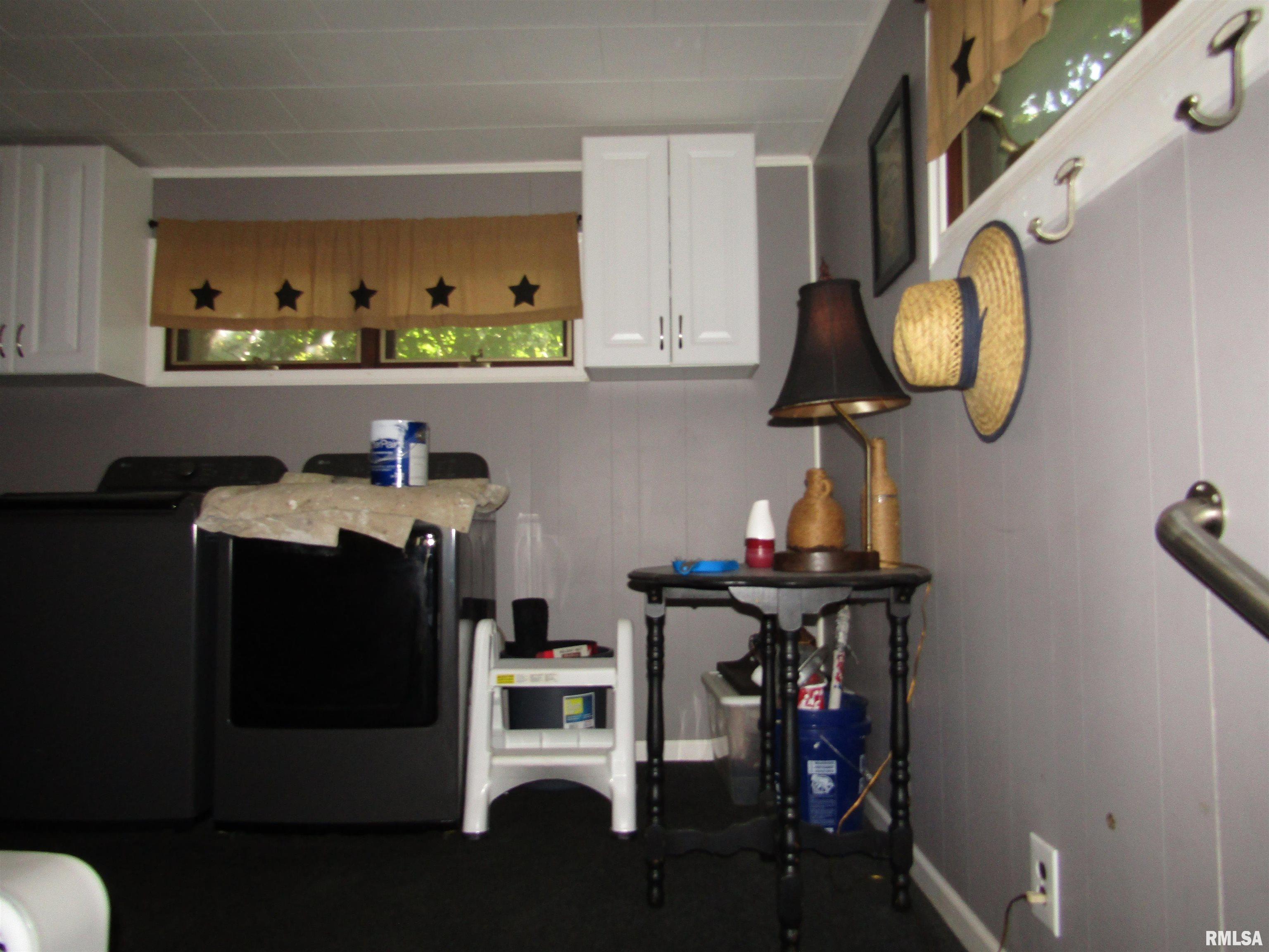 916 East Jackson Street Cuba, IL 61427 - Photo 35 of 52