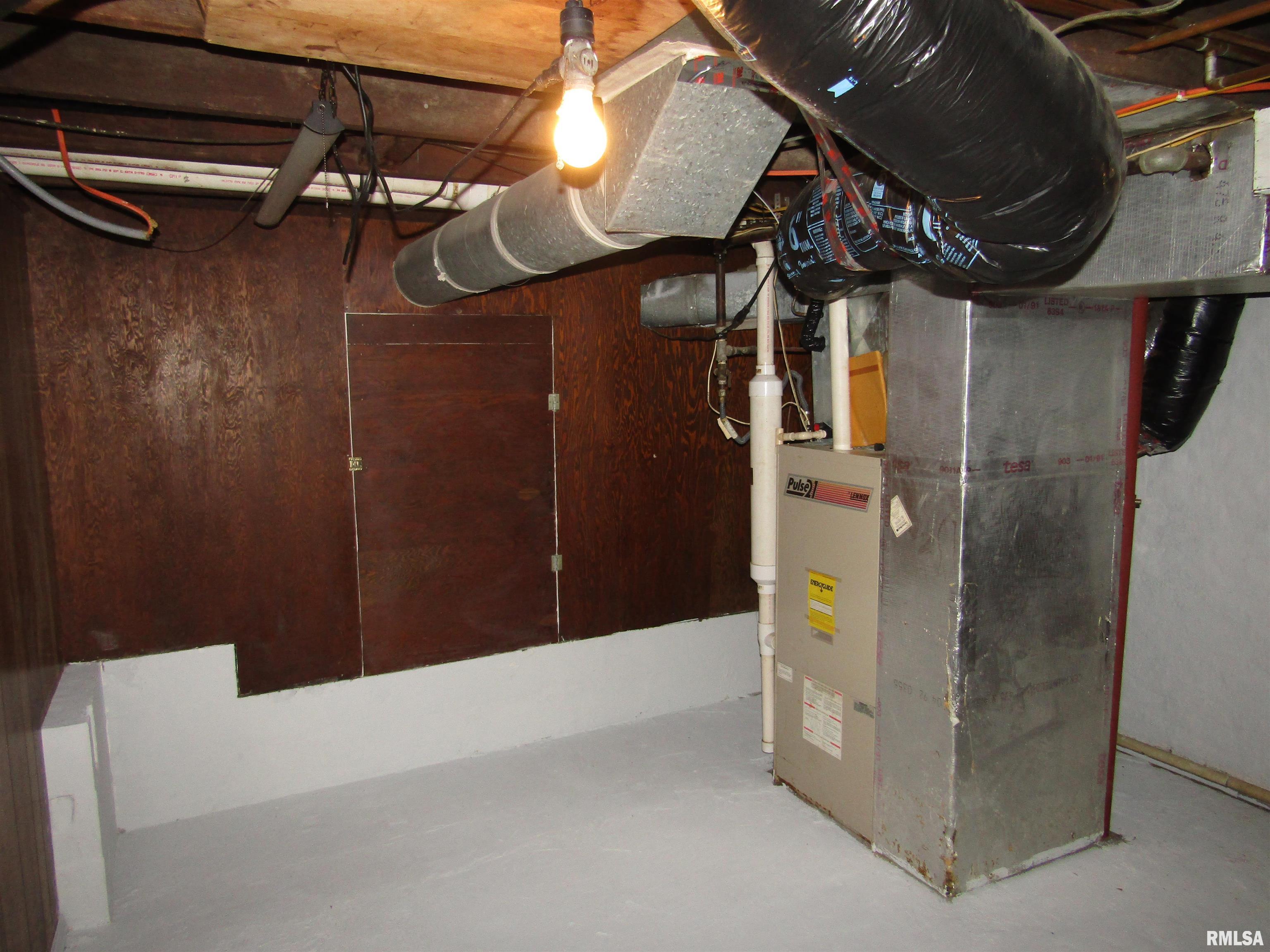 916 East Jackson Street Cuba, IL 61427 - Photo 39 of 52