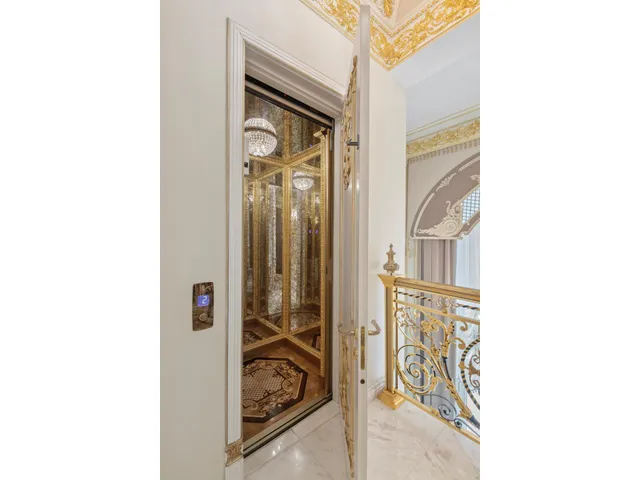 a view of entrance gate of the house