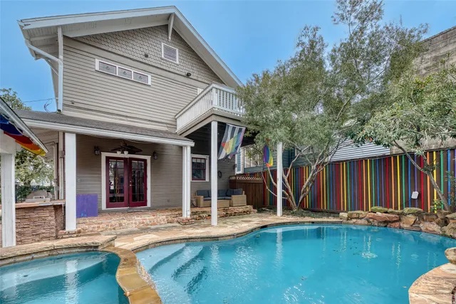 $999,000 | 1108 Hyde Park Boulevard, Houston, TX 77006