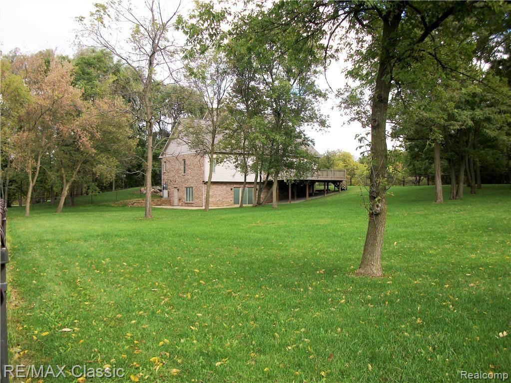 7679 Kearney Road Whitmore Lake, MI 48189 - Photo 60 of 68 103_2833.jpg