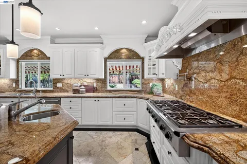 $2,625,000 | 2337 Grosvenor Heights Court, Livermore, CA 94550