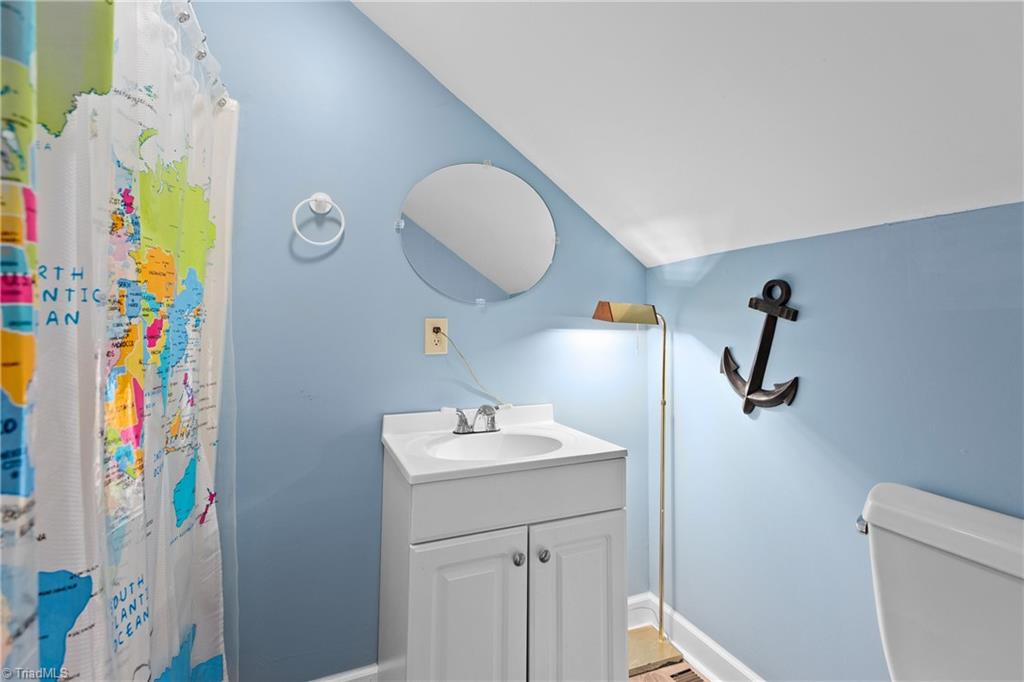 1239 Blackberry Ridge Drive High Point, NC 27265 - Photo 36 of 47 Gallery Image 36