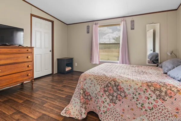 $310,000 | 386 West Fm 468, Cotulla, TX 78014