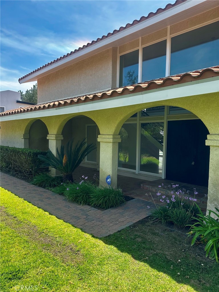 19542 Seminole Place Porter Ranch, CA 91326 - Photo 4 of 26