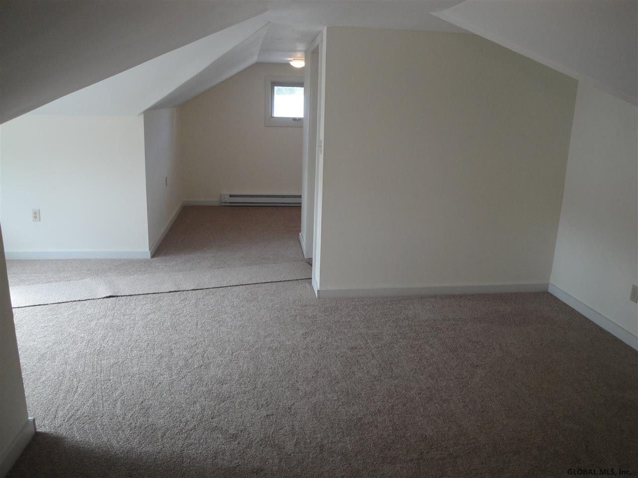 619 Curry Road Rotterdam, NY 12306 - Photo 13 of 16 Photo 13