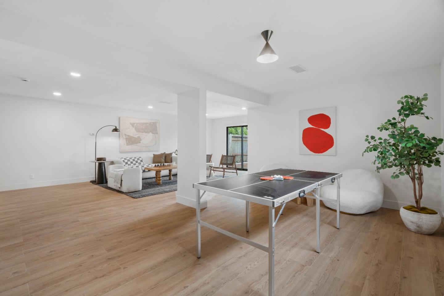 289 Dennis Drive Daly City, CA 94015 - Photo 30 of 45 a living room with furniture and a potted plant
