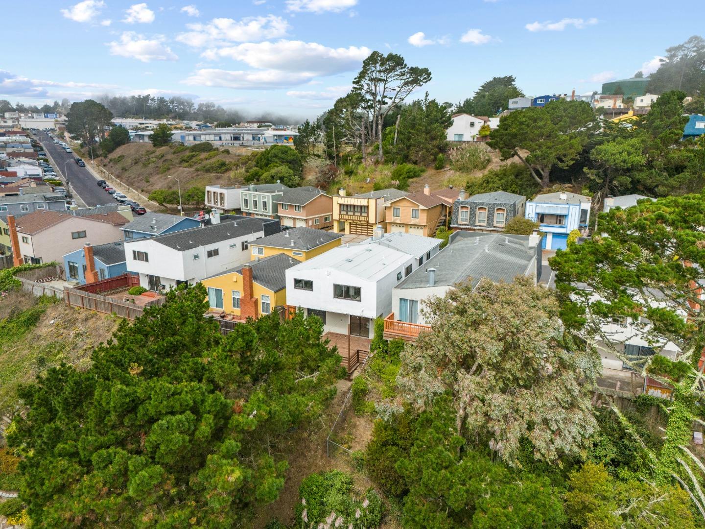 289 Dennis Drive Daly City, CA 94015 - Photo 42 of 45 a view of a city