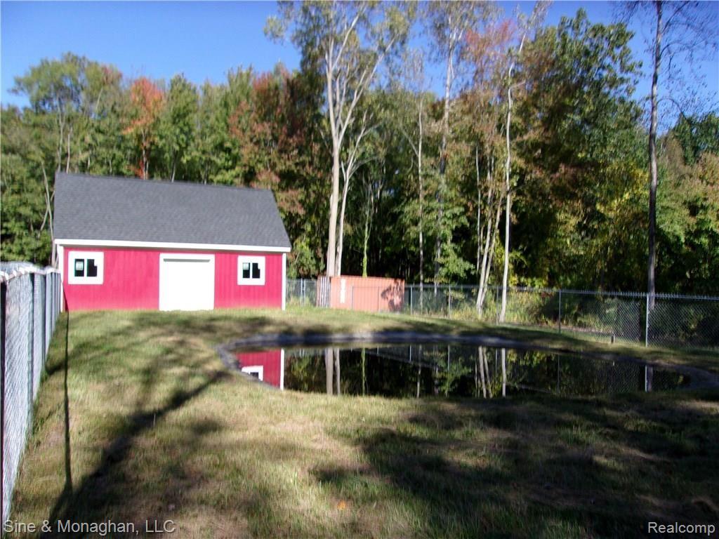 6123 High Road Algonac, MI 48001 - Photo 8 of 37
