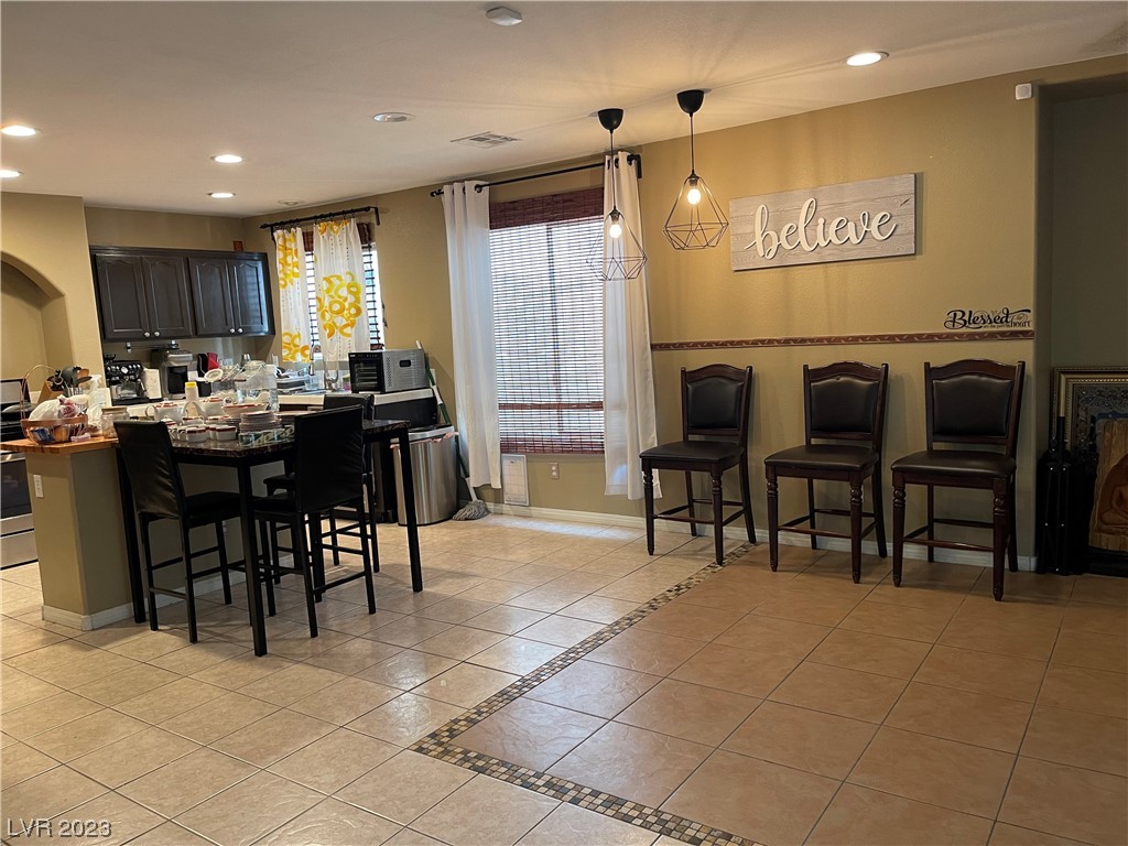 7315 Larix Road Las Vegas, NV 89113 - Photo 3 of 24