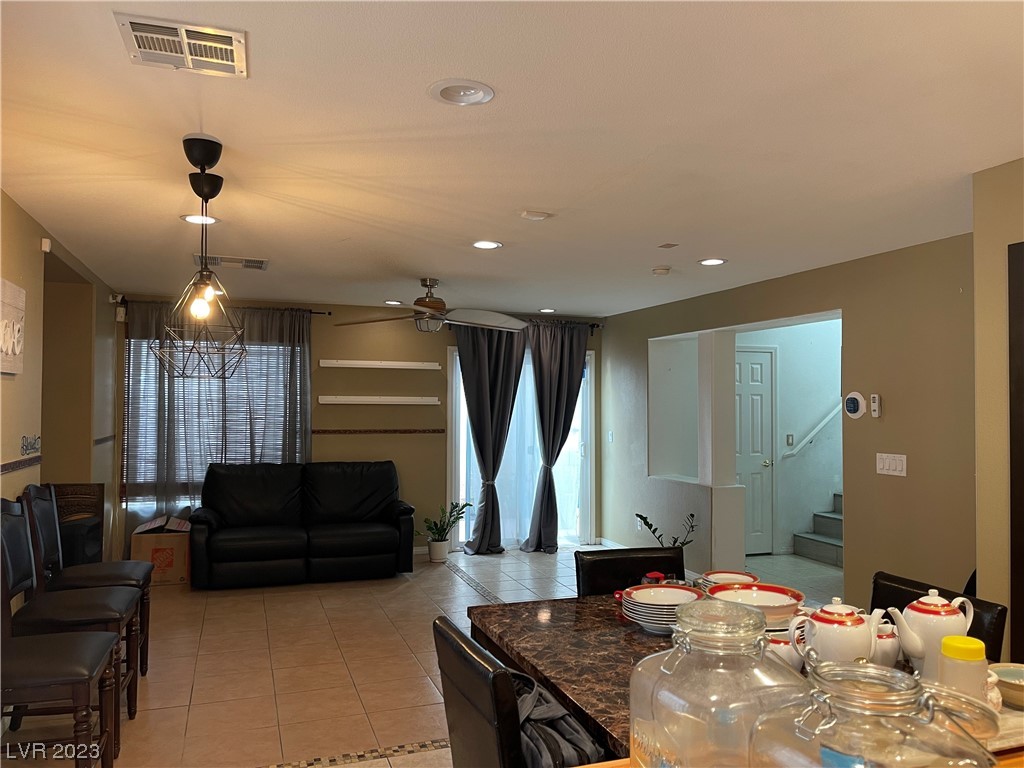 7315 Larix Road Las Vegas, NV 89113 - Photo 5 of 24