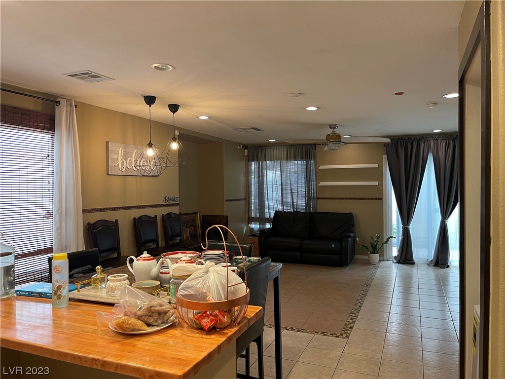 7315 Larix Road Las Vegas, NV 89113 - Photo 6 of 24