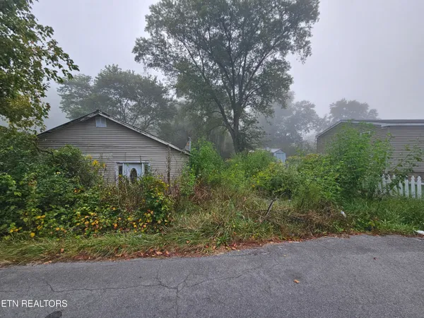 $15,000 | 118 Polly Hollow Right Road, Middlesboro, KY 40965